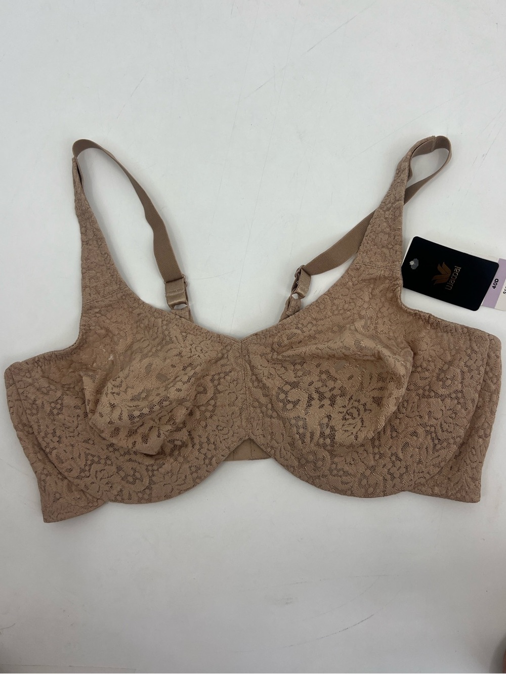 NWT’S Wacoal Halo Lace Full Figure Underwire Tan Bra 40D